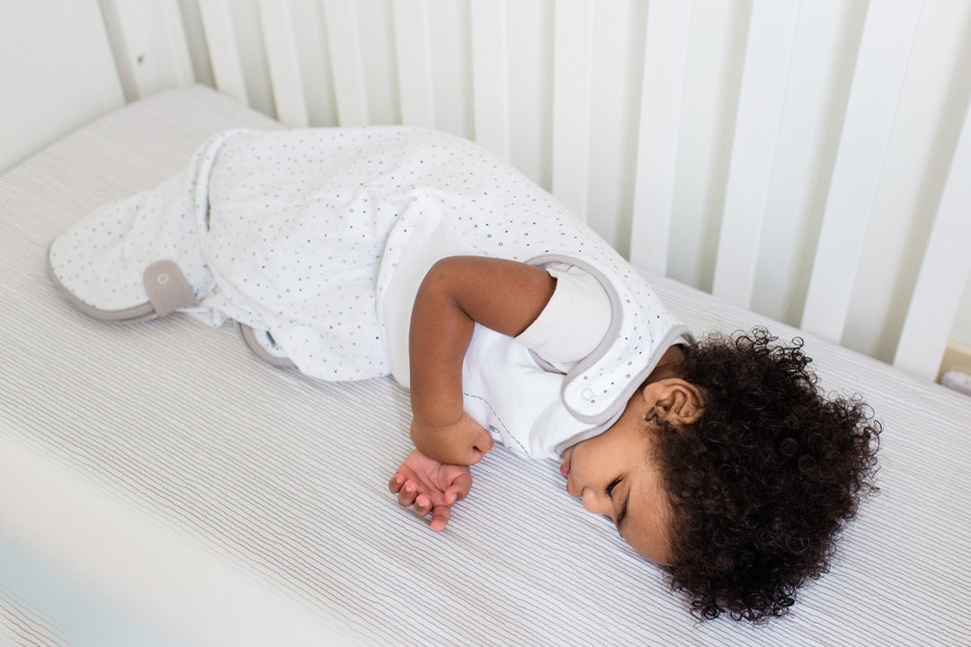 Baby rolling over in sleep: safe sleeping tips